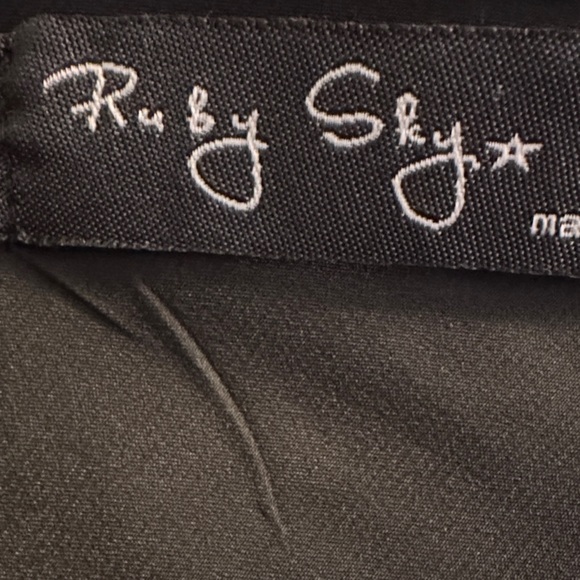 Ruby Sky Black Silk Camisole with Lace - Picture 2 of 2